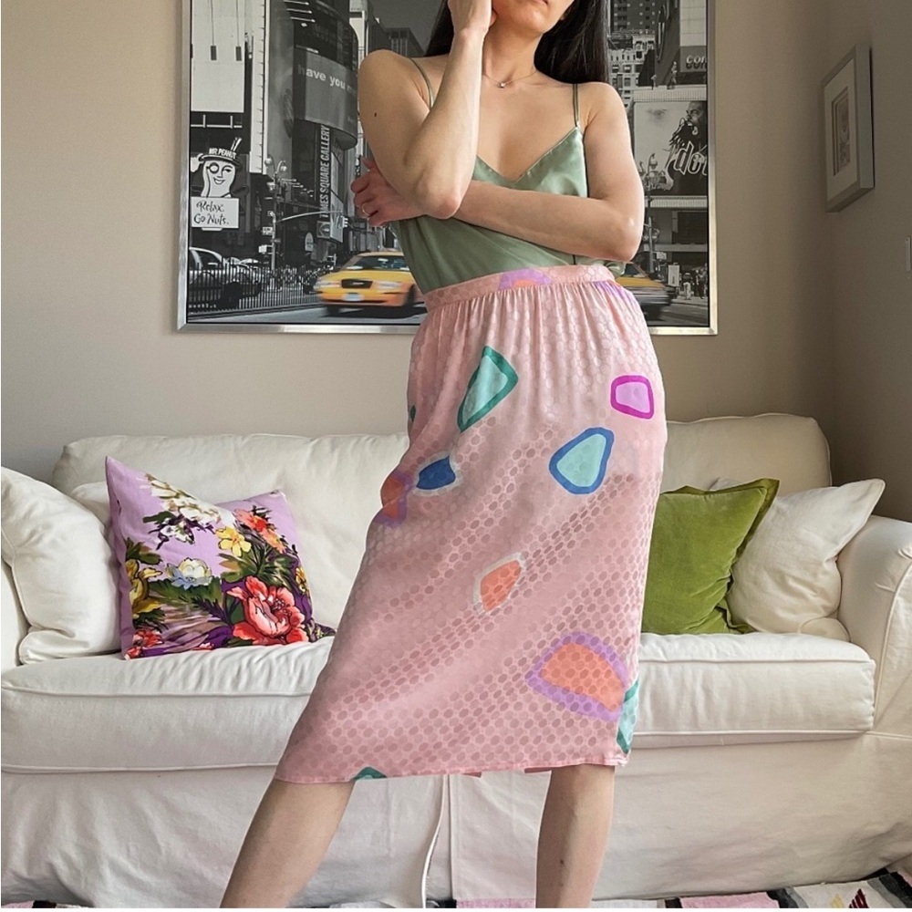 Vintage 100% Silk Midi Skirt Baby Pink Blue magenta Geometric Pencil Size S​​